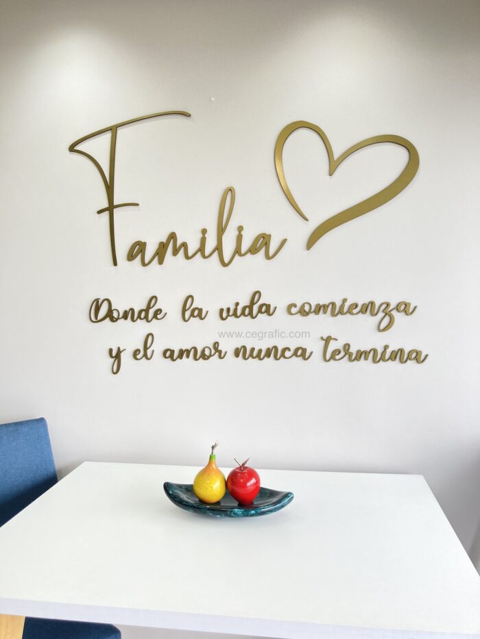 Frase Familia donde la vida comienza y el amor nunca termina. - Image 4