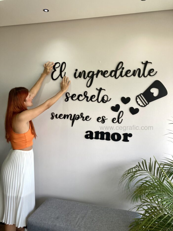 Frase El ingrediente secreto siempre es el amor