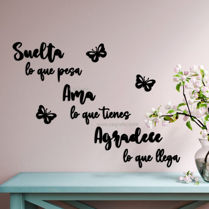 Frase Suelta, Ama, Agradece. Frase completa