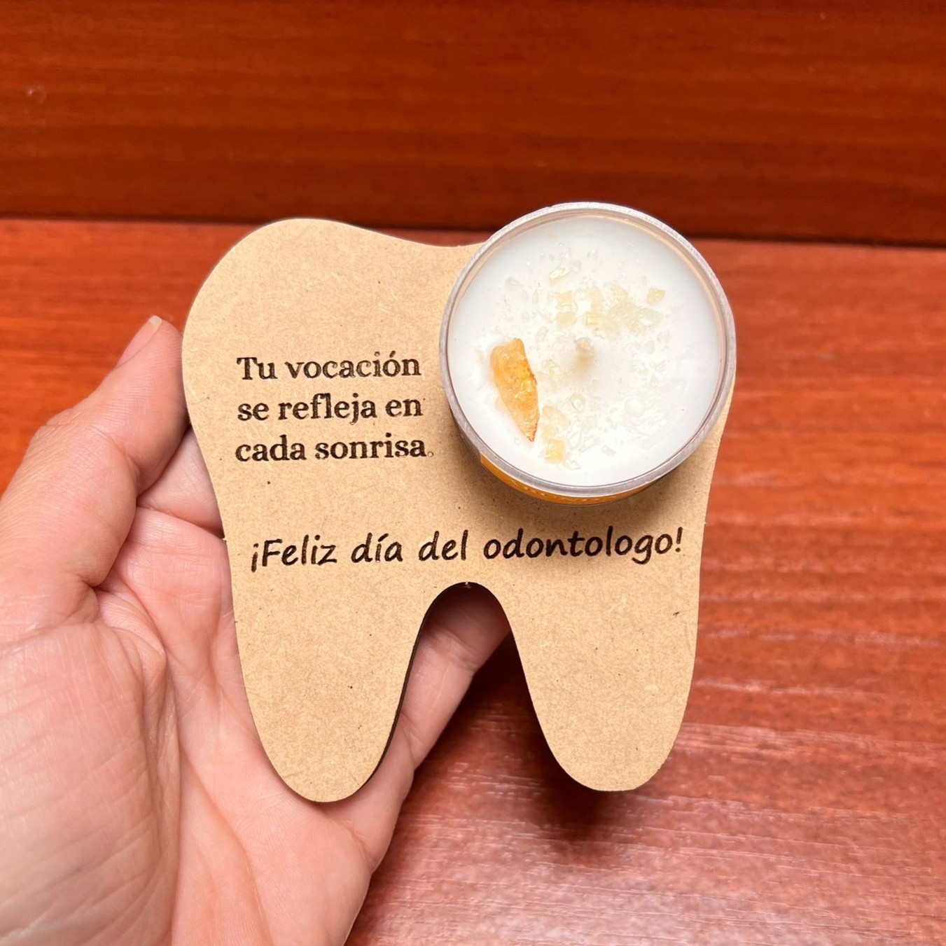 Mini porta vela molar (muela) con vela – odontólogo