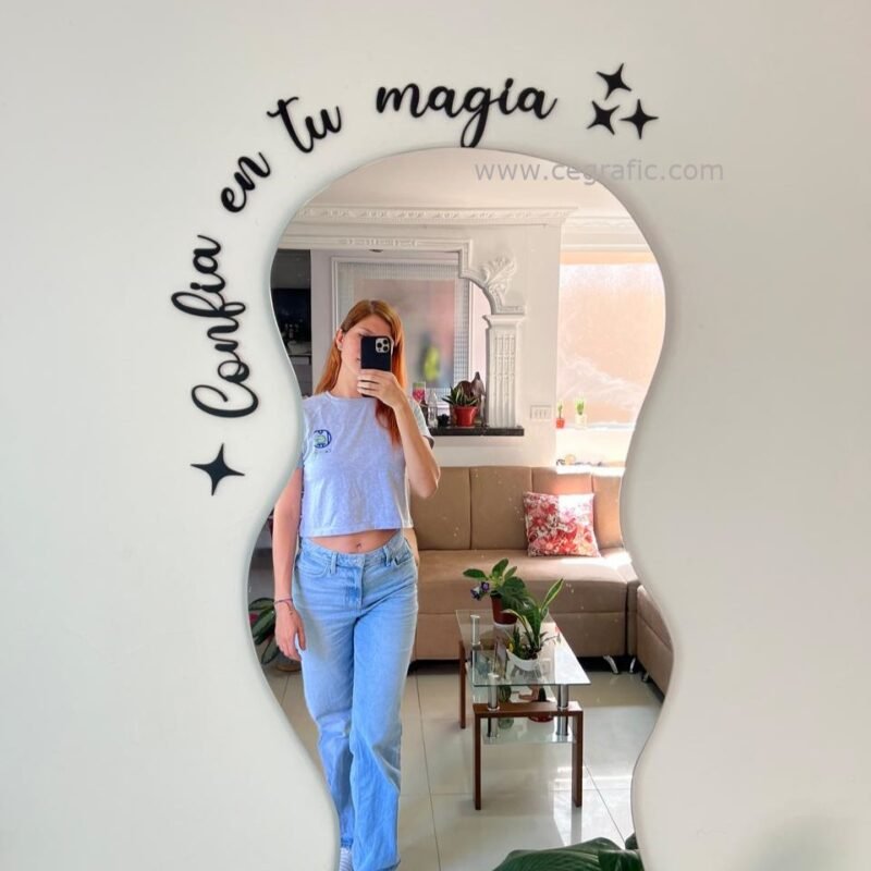 Frase espejo Confía en tu magia ✨