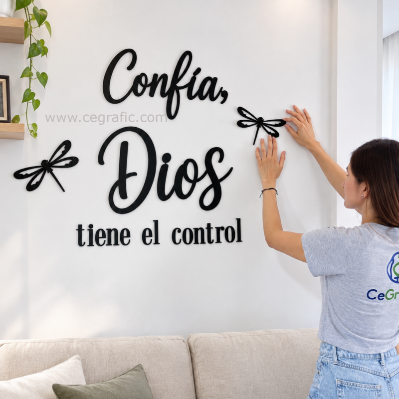 Frase Confía, Dios tiene el control. Estilo 2